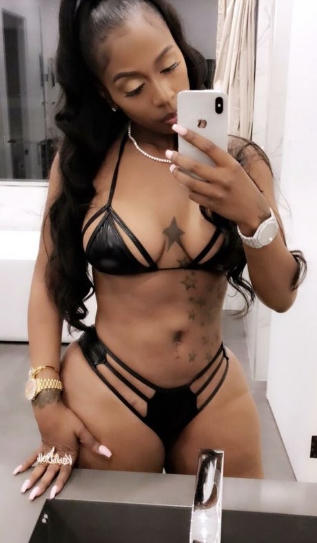 Kash Doll pretty model gallery