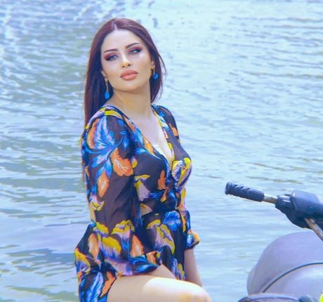 Sawssen Mbarek hd pornstar images