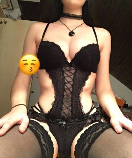 MommyJinxx art pornstar photo