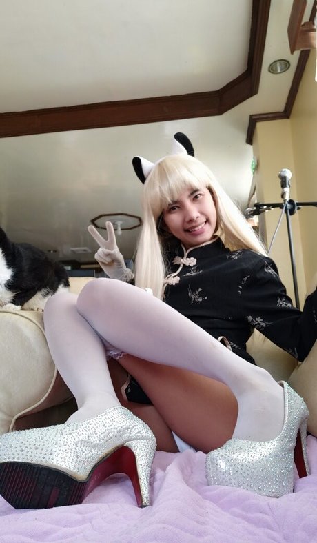 Fei Leng star erotic images