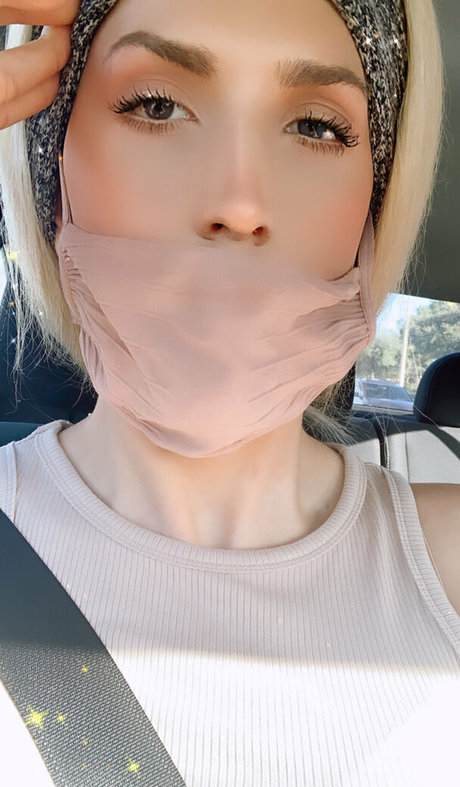 Vanessa9in nude model galleries