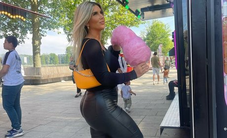 _naz t pornstar art gallery