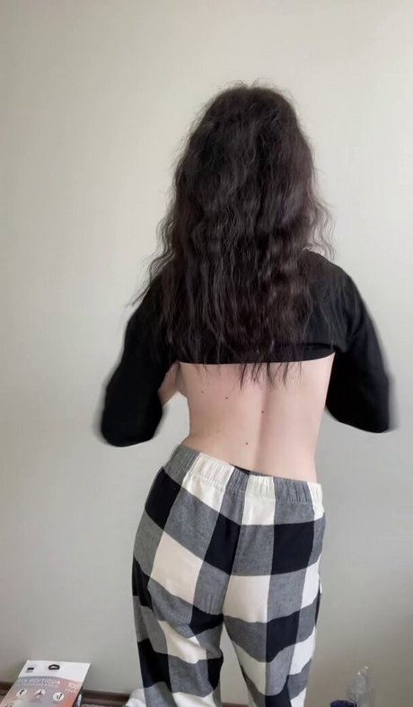 Olivia Evenstar nice pornstar archive