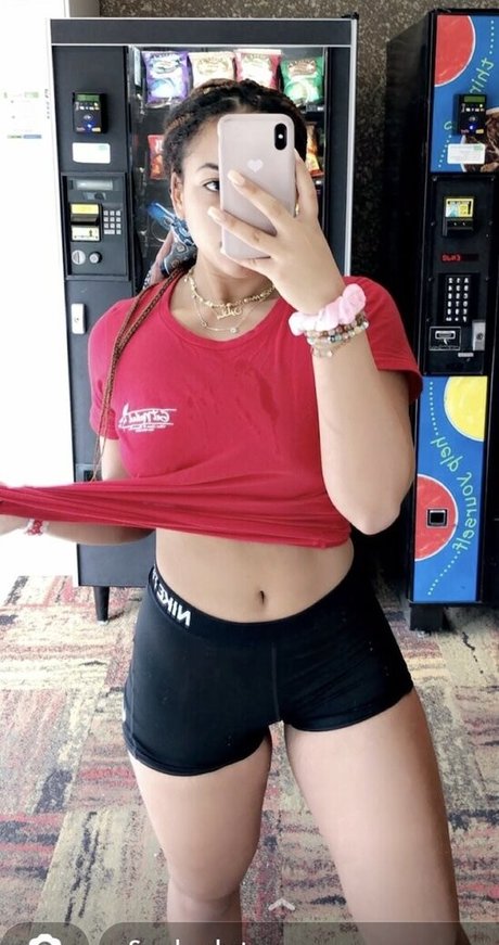 Maddsmaxjesty star exclusive pic