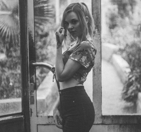 rainbowf0x adult star photos