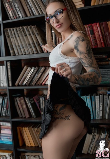 Alterkate pornstar naked pics