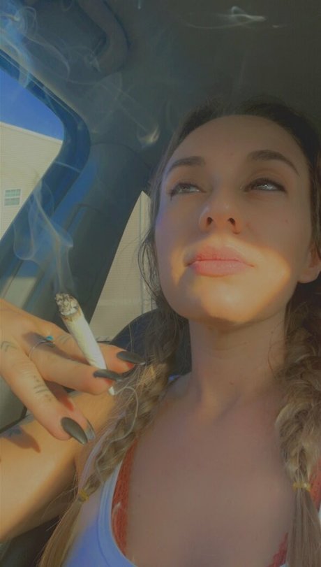 Nikkitightlines star best image