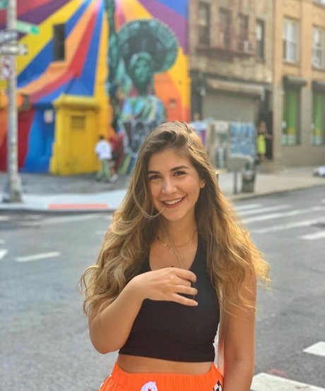 Malak Koura pornstar exclusive images