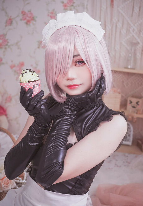 Miinmeow star sexy photo