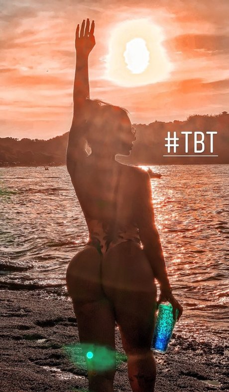 fe lemes_ sexy star photo