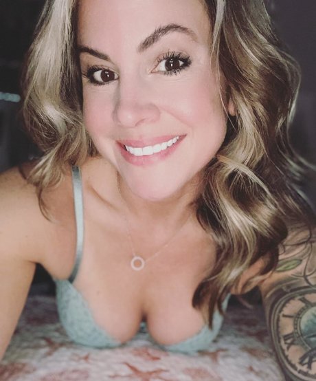 Gooniebabe04 Jennah44 sex actress pictures