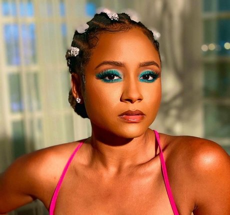 Rhyon Nicole Brown pornstar adult images