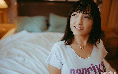 Kelly Melem model exclusive pics