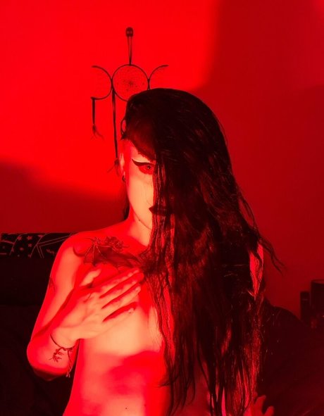 mybeautifulnightmare beautiful model pics