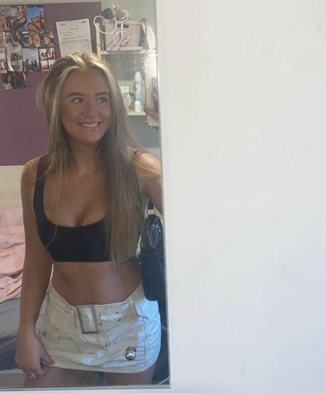 Anna Hollins xxx star picture