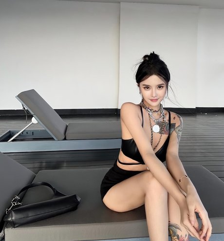 xyyoff sexy star pics