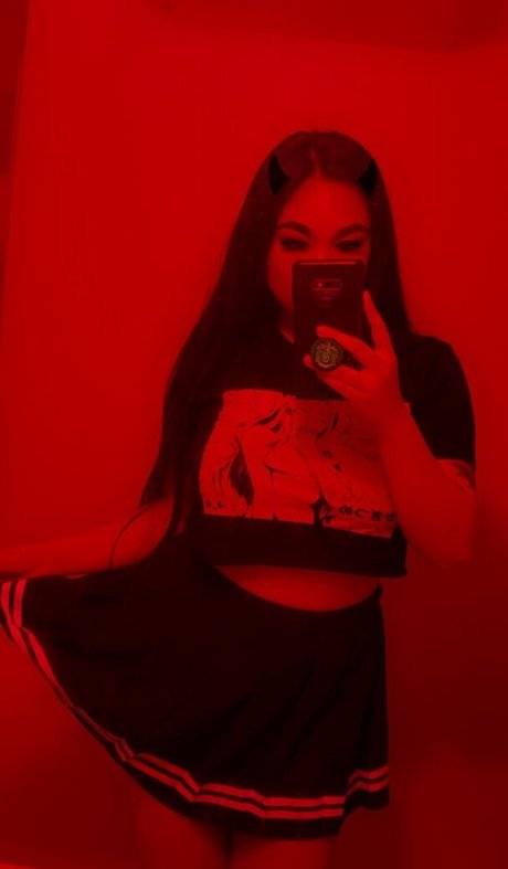 xstarmiya star nudes picture