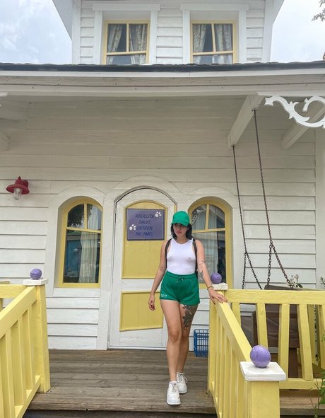 Dinastars nudes model pics