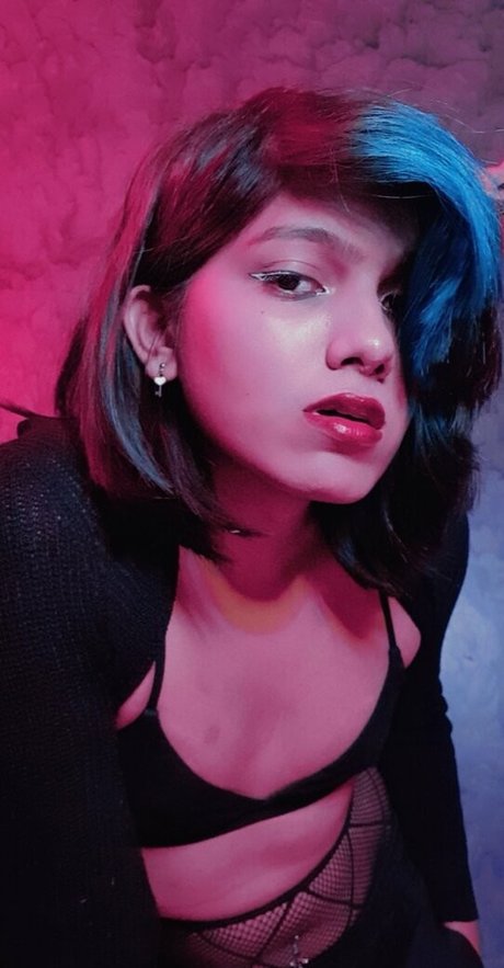 KwitTrap pornstar perfect pictures