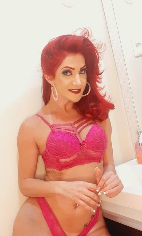 Fernanda Lohany model pretty images