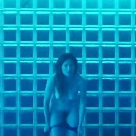 Kathryn Hahn nice model image