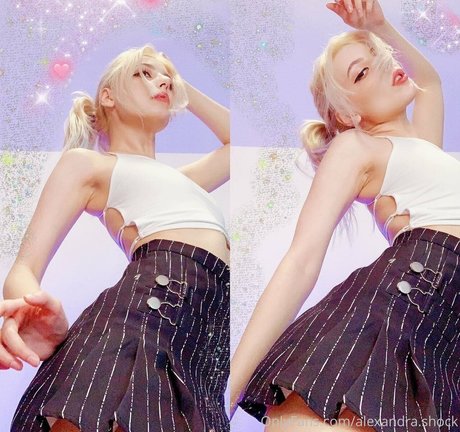 skinny petite onlyfans beautiful naked pictures