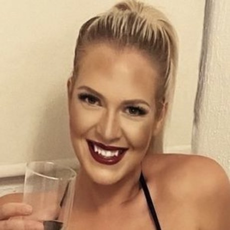 dsummers88 star sexy pics