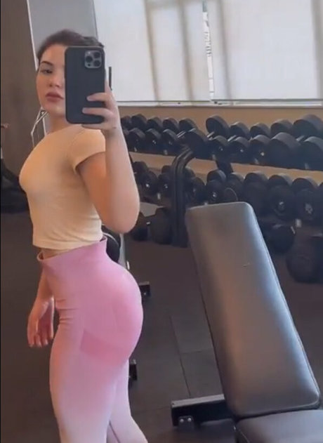 Ana Elisa Lapa exclusive star gallery