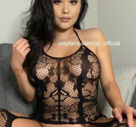 gy official model erotic pictures