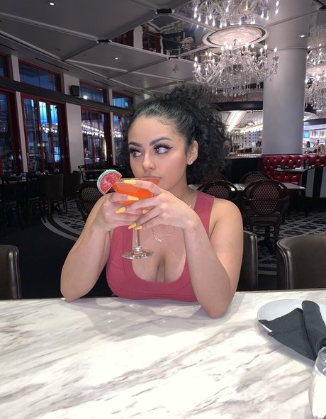 RosalbaNaomi pornstar perfect galleries