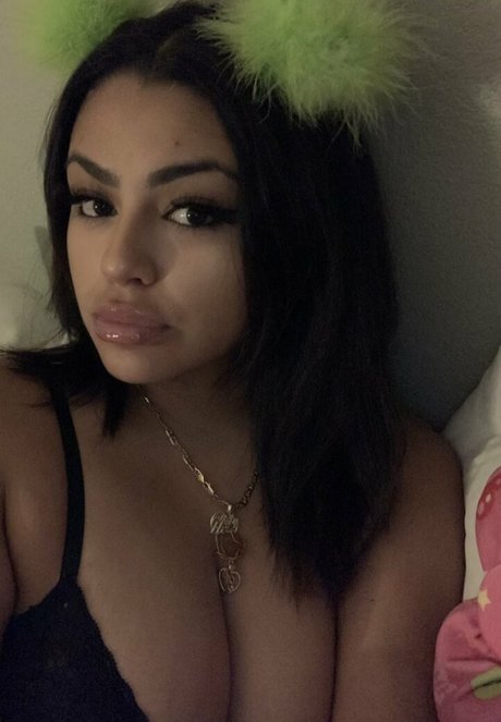 RosalbaNaomi pornographic star picture