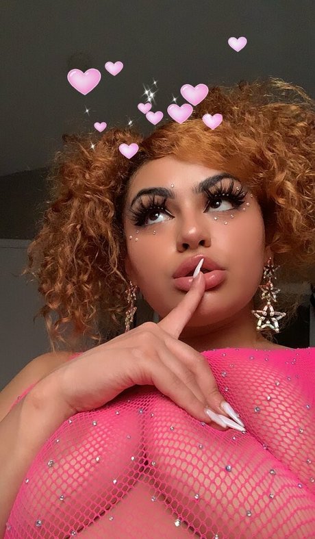 RosalbaNaomi Profile photo