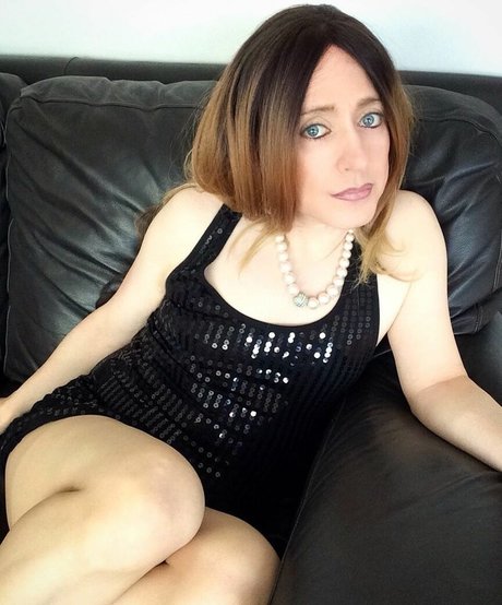 Scarlett OHarder naked actress pic