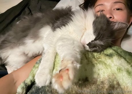 aylaadventures nice actress picture