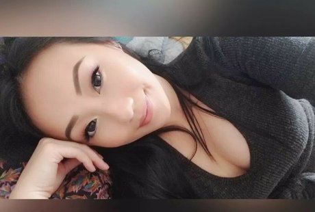 40 years old onlyfans exclusive photo