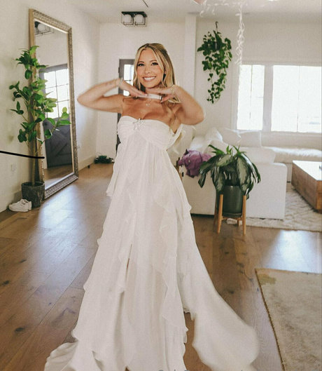 aylawoodruff pretty actress img