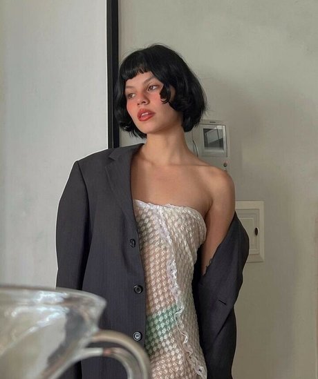 Daniela Montaguth pretty actress photos