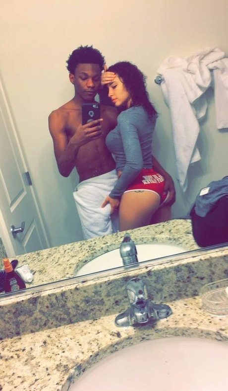 Ash Kaash erotic pornstar picture