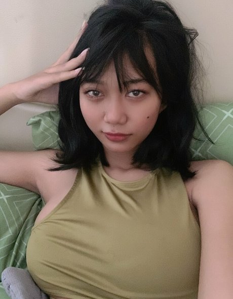 Beystown model hot galleries