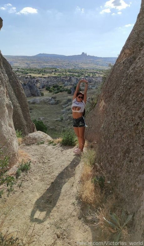 Victorias World free model image