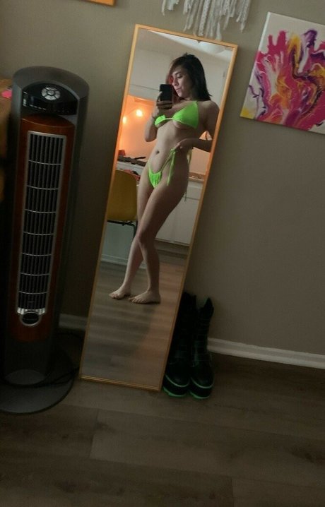 Yellowspoongirl hd pornstar img