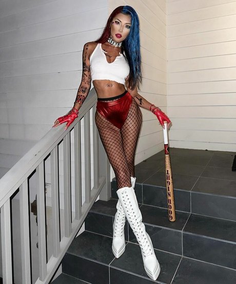 Jenn Lee nice actress image