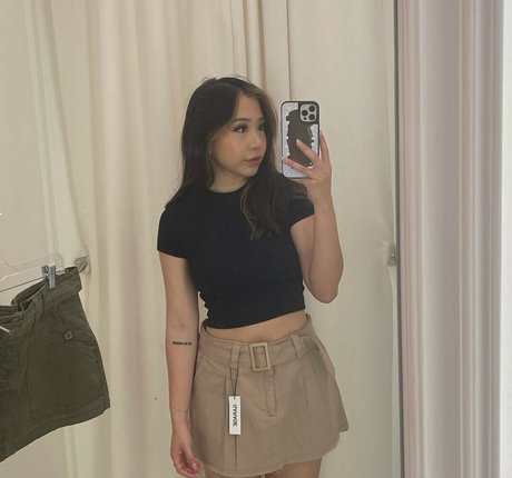 tiktok stars onlyfans beautiful archive