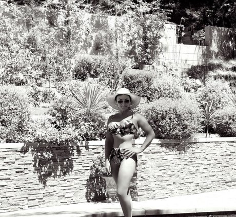 Shirley Ballas model sexy archive