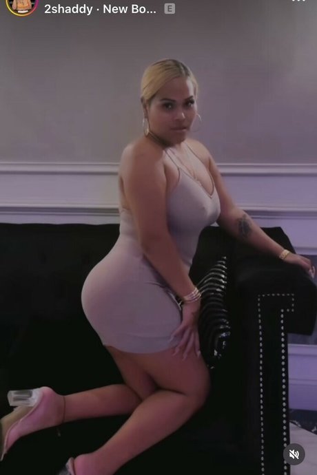 tsasiansauce star nude img