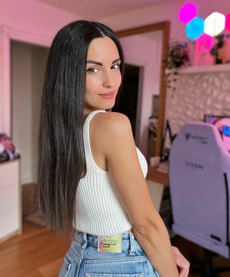 Kafkanya hd actress galleries