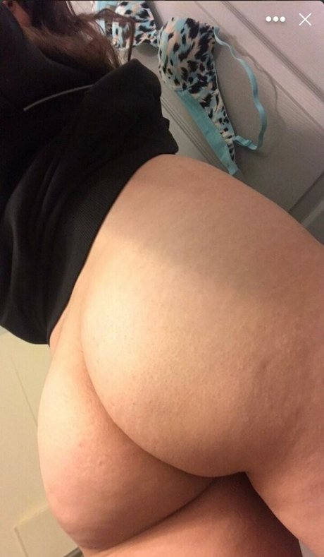 xoxomarie nude model image