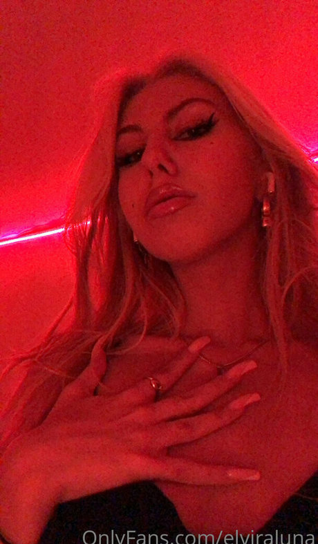 milf gangbang onlyfans pornos image