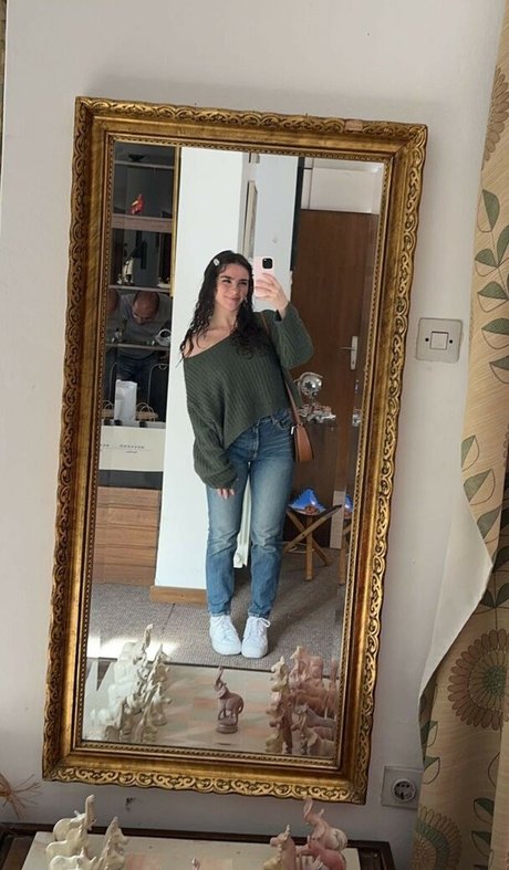 Sofiacrnilovic pornstar pretty gallery