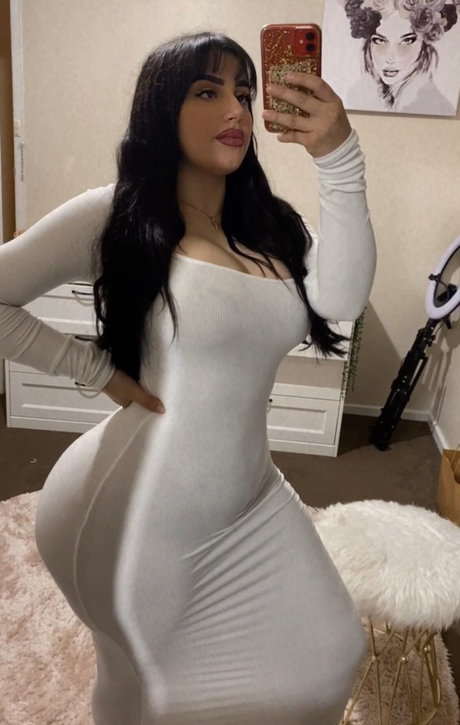 streamer onlyfans beautiful nude image